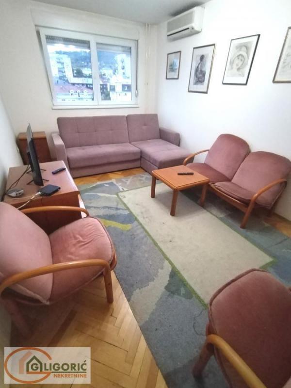 Stan na prodaju u Beogradu, Karaburma, dvosoban, 54m2, cena 149500 evra