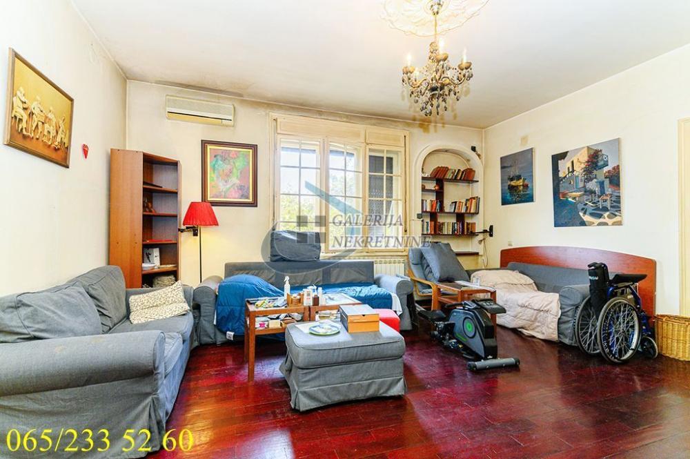 Stan na prodaju u Beogradu, Stari grad, 130m2, cena 585000 evra