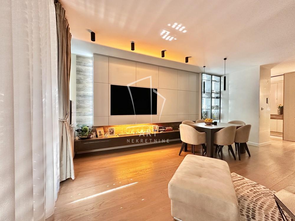 Stan na prodaju u Beogradu, Novi Beograd, cetvorosoban, 113m2, cena 550000 evra