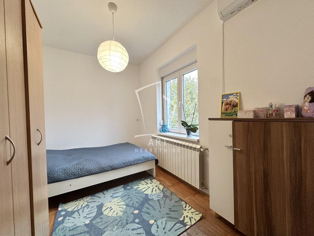 Stan na prodaju u Beogradu, Savski venac, 98m2, cena 345000 evra