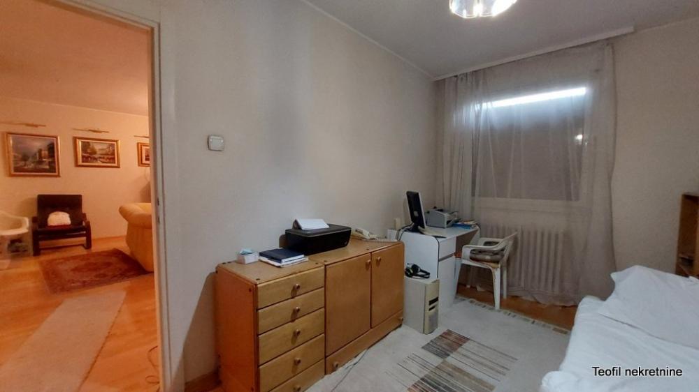 Stan na prodaju u Beogradu, Vojvode Stepe, dvosoban, 65m2, cena 170000 evra