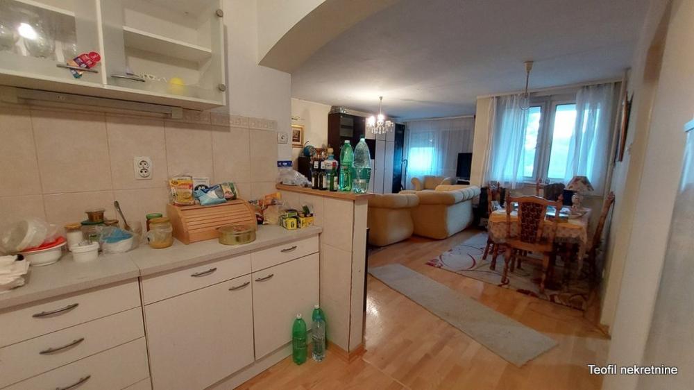 Stan na prodaju u Beogradu, Vojvode Stepe, dvosoban, 65m2, cena 170000 evra