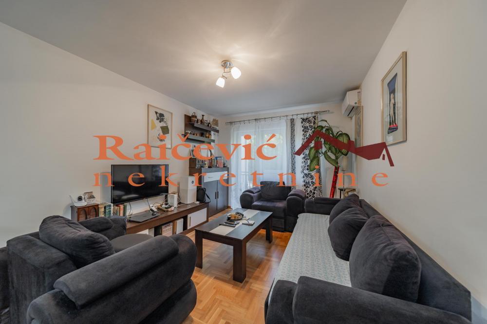 Stan na prodaju u Beogradu, Mirijevo, dvosoban, 50m2, cena 140000 evra