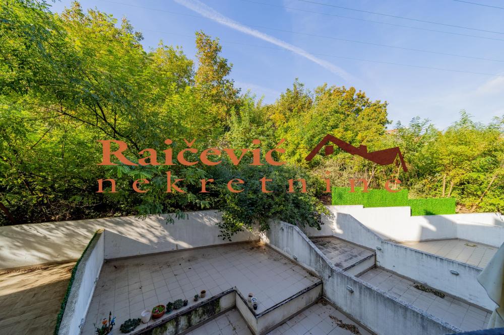 Stan na prodaju u Beogradu, Mirijevo, dvosoban, 50m2, cena 140000 evra