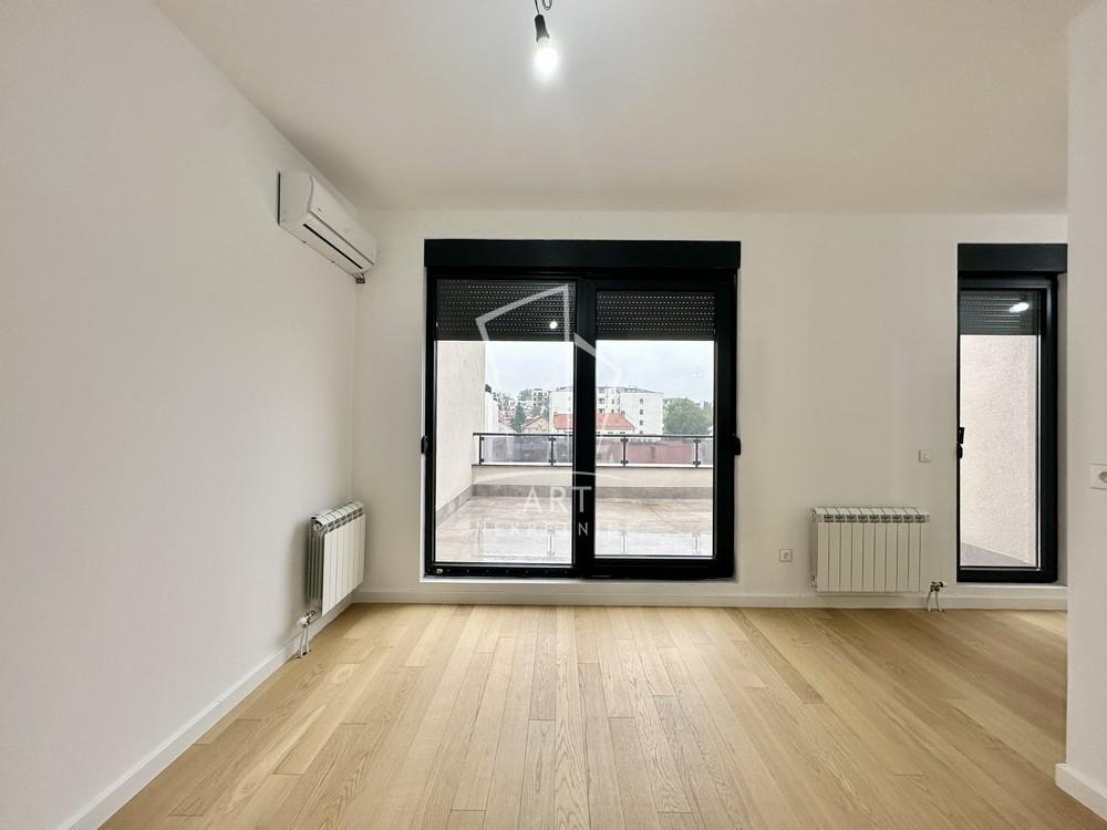 Stan na prodaju u Beogradu, Olimp, dvosoban, 60m2, cena 210000 evra