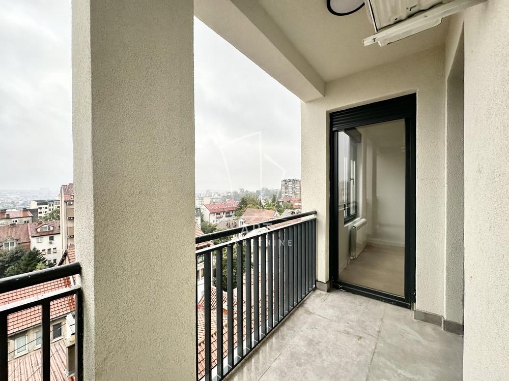 Stan na prodaju u Beogradu, Olimp, trosoban, 95m2, cena 332500 evra