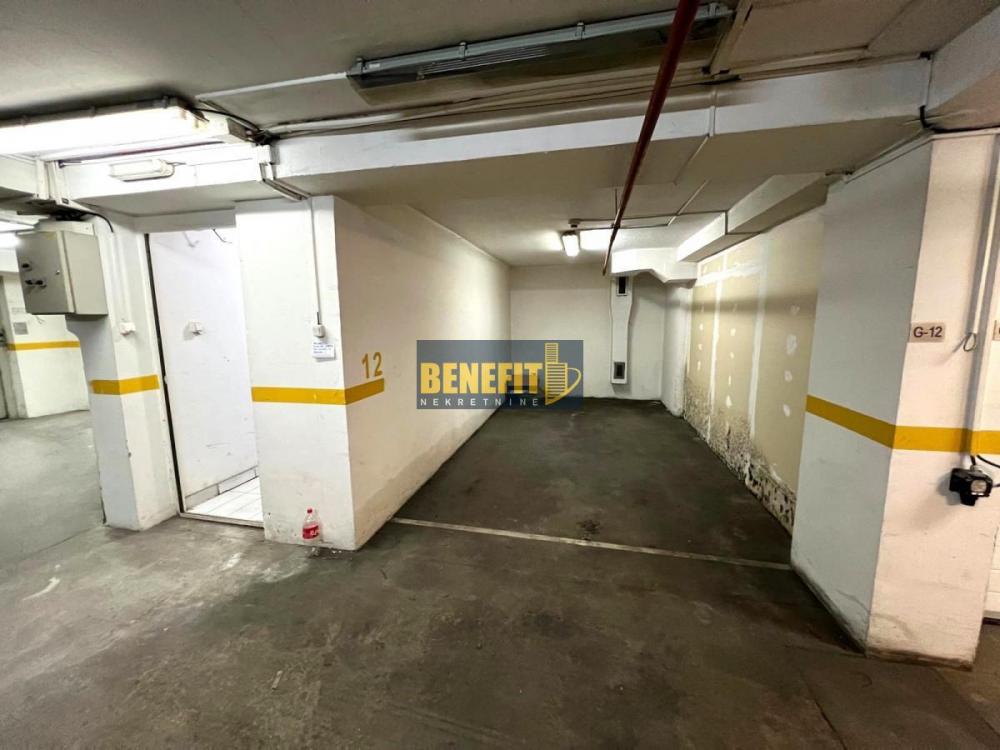 Stan na prodaju u Beogradu, Vračar (Centar), dvosoban, 65m2, cena 247000 evra