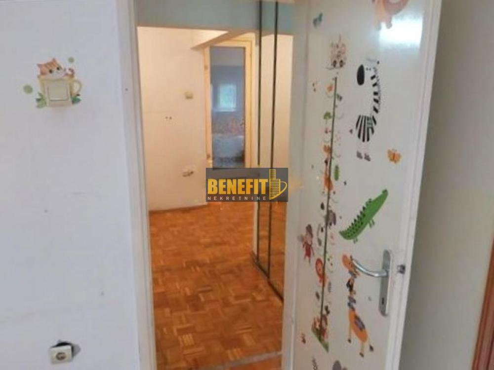 Stan na prodaju u Beogradu, Šumice, trosoban, 85m2, cena 245000 evra