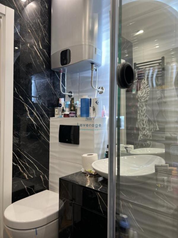 Stan na prodaju u Beogradu, Novi Beograd blok 28 (Potkovica), dvosoban, 60m2, cena 235000 evra