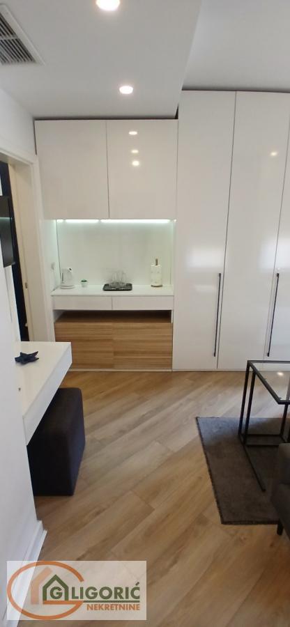 Stan na prodaju u Beogradu, Stari grad, trosoban, 73m2, cena 469000 evra