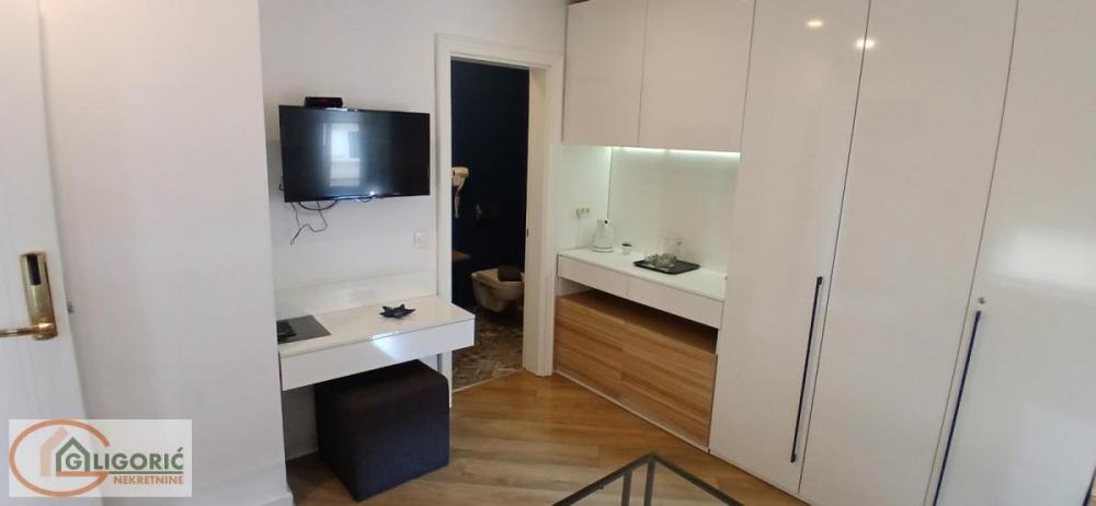 Stan na prodaju u Beogradu, Stari grad, trosoban, 73m2, cena 469000 evra