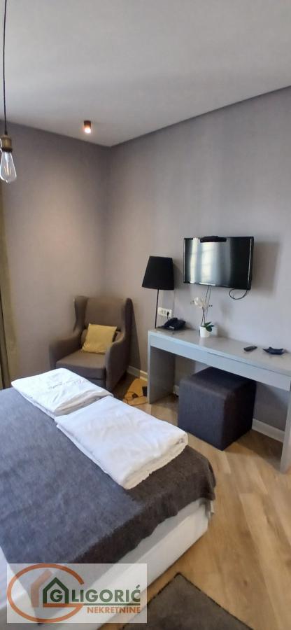 Stan na prodaju u Beogradu, Stari grad, trosoban, 73m2, cena 469000 evra