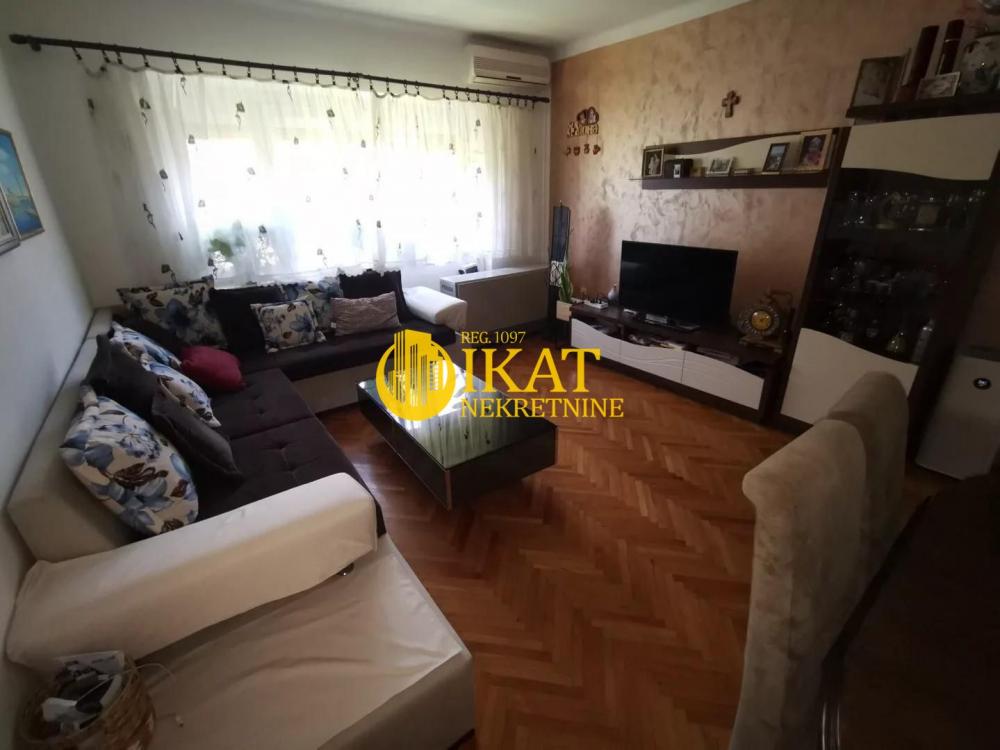 Stan na prodaju u Beogradu, Novi Beograd, dvosoban, 60m2, cena 185000 evra