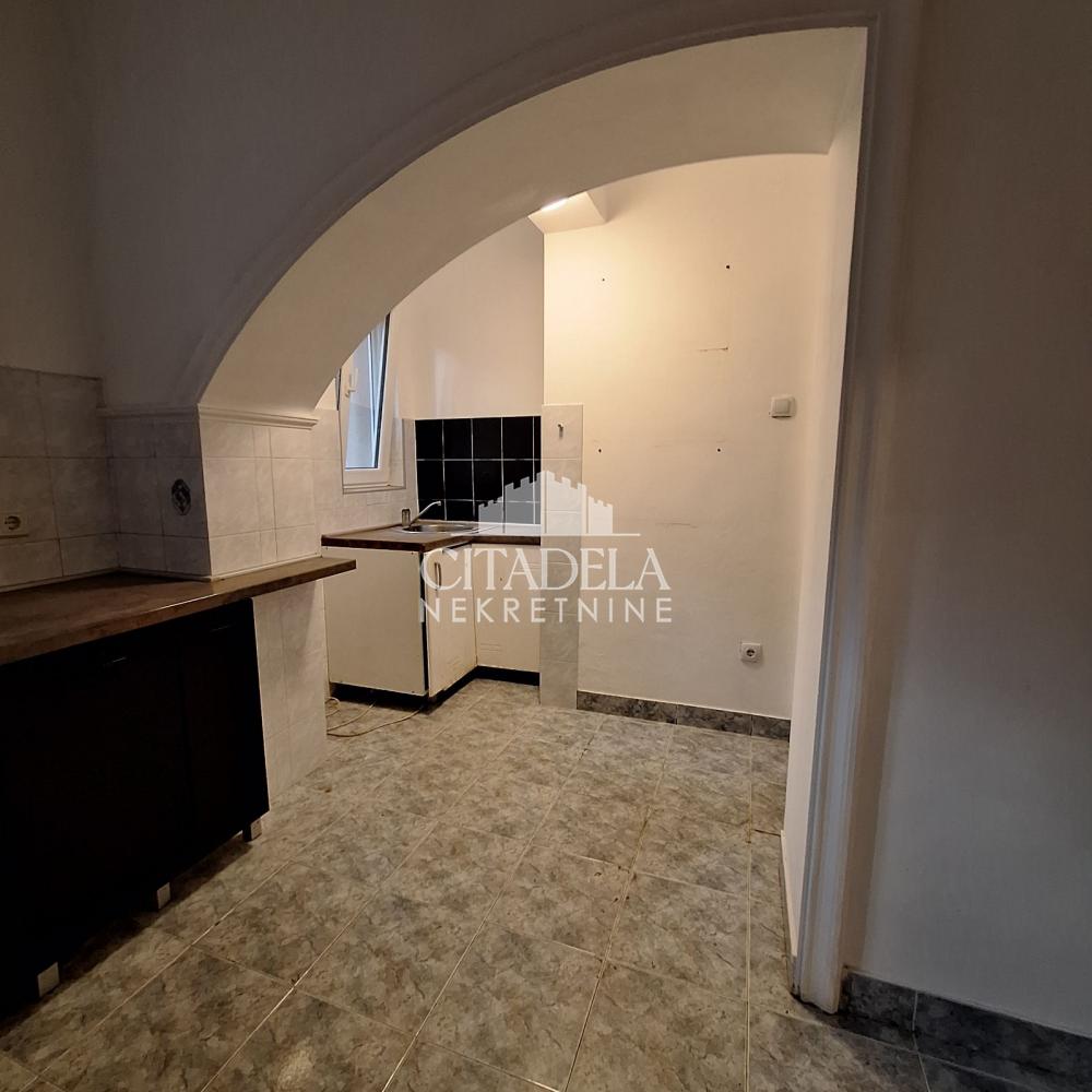 Stan na prodaju u Beogradu, Palilula, trosoban, 75m2, cena 249000 evra