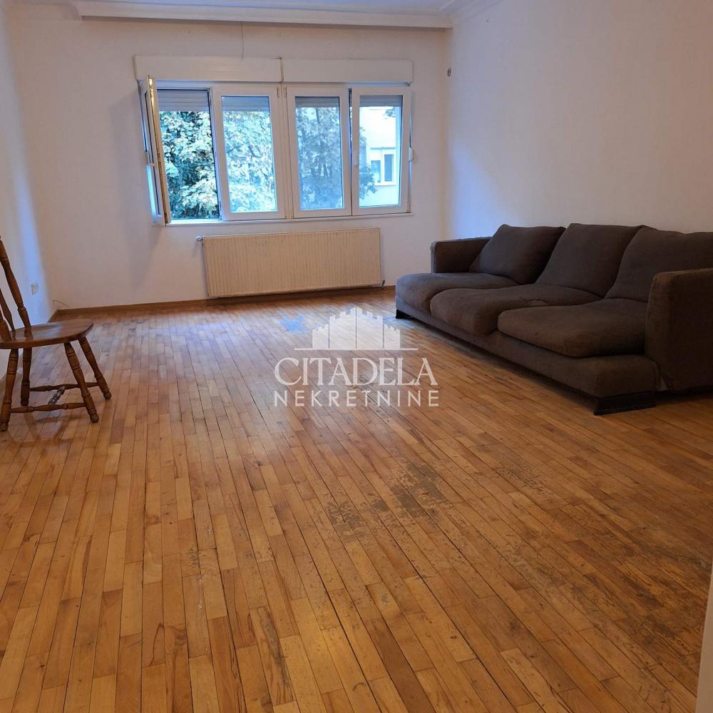 Stan na prodaju u Beogradu, Palilula, trosoban, 75m2, cena 249000 evra