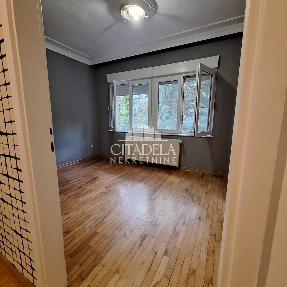 Stan na prodaju u Beogradu, Palilula, trosoban, 75m2, cena 249000 evra