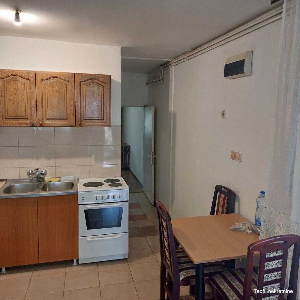 Stan na prodaju u Beogradu, Zemun, jednosoban, 38m2, cena 55000 evra