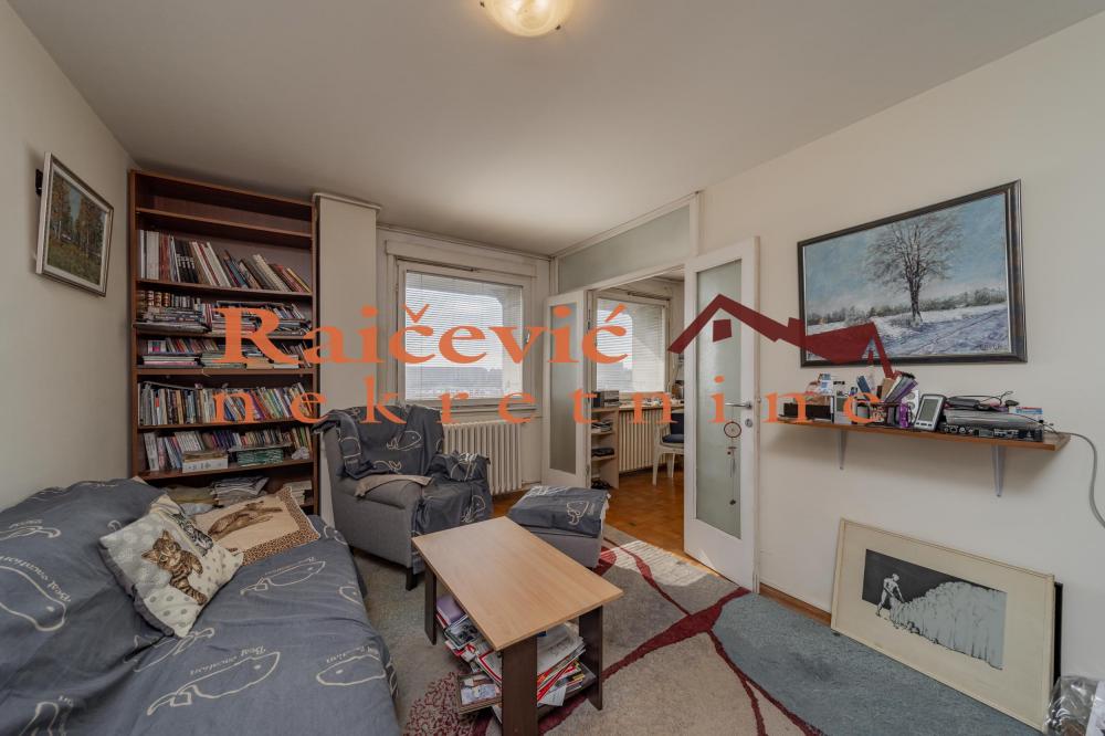Stan na prodaju u Beogradu, Novi Beograd blok 28 (Potkovica), dvosoban, 55m2, cena 195000 evra