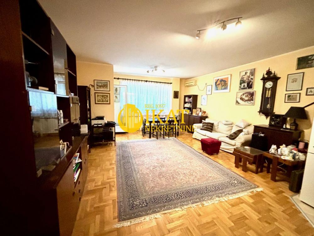 Stan na prodaju u Beogradu, Učiteljsko naselje, dvosoban, 60m2, cena 195000 evra