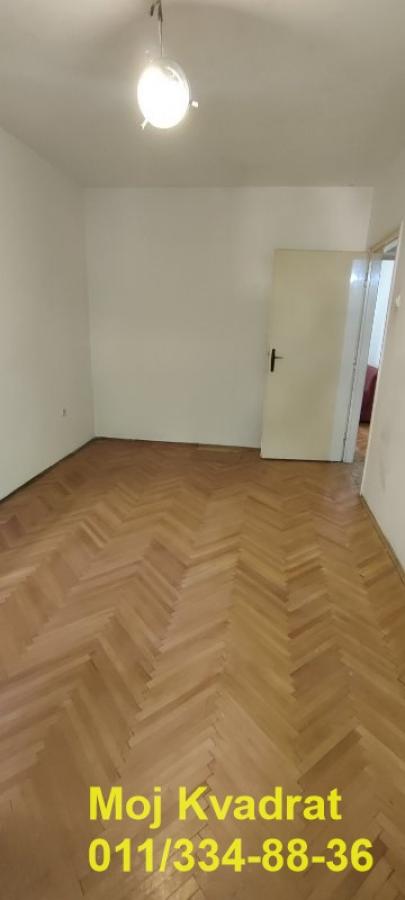 Stan na prodaju u Beogradu, Karaburma, dvosoban, 56m2, cena 115000 evra