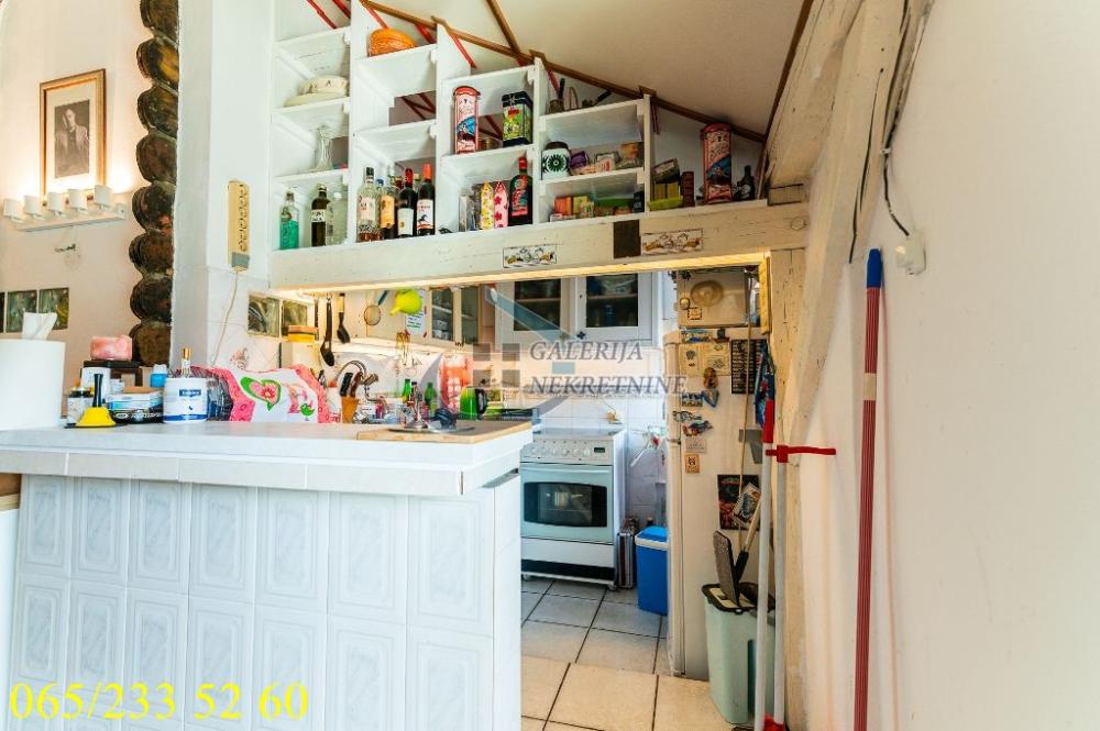 Stan na prodaju u Beogradu, Stari grad, trosoban, 110m2, cena 460000 evra