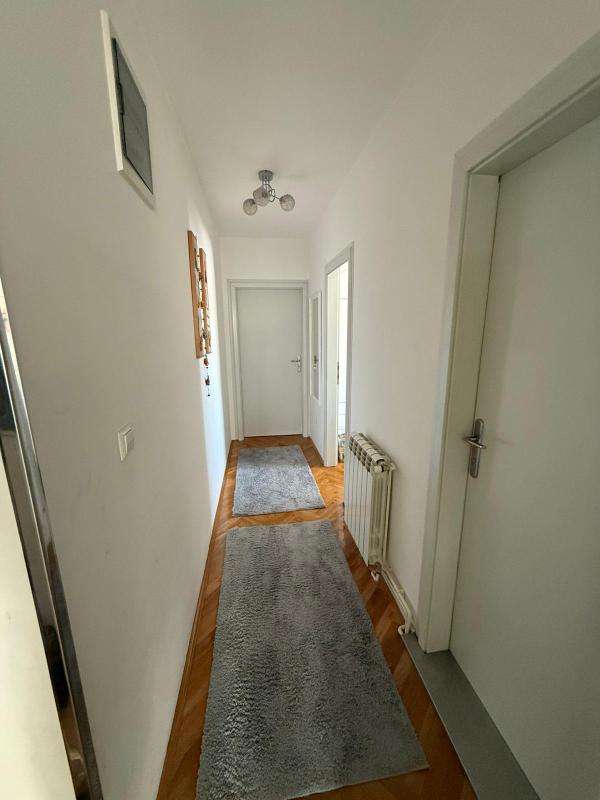 Stan na prodaju u Beogradu, Cerak, dvoiposoban, 59m2, cena 178500 evra