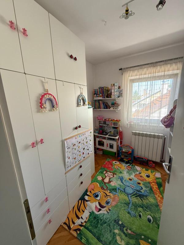 Stan na prodaju u Beogradu, Cerak, dvoiposoban, 59m2, cena 178500 evra