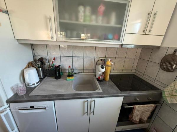 Stan na prodaju u Beogradu, Cerak, dvoiposoban, 59m2, cena 178500 evra