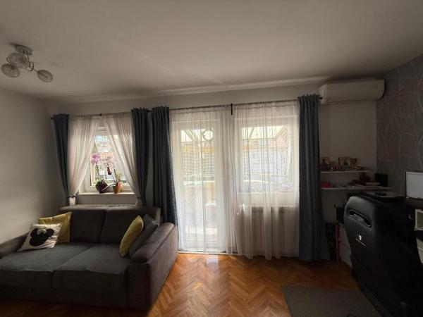 Stan na prodaju u Beogradu, Cerak, dvoiposoban, 59m2, cena 178500 evra