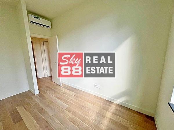 Stan na prodaju u Beogradu, Beograd na vodi, trosoban, 78m2, cena 339500 evra