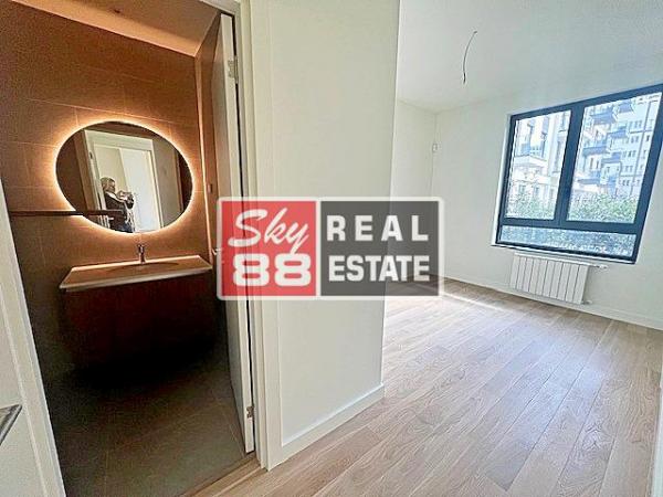 Stan na prodaju u Beogradu, Beograd na vodi, trosoban, 78m2, cena 339500 evra
