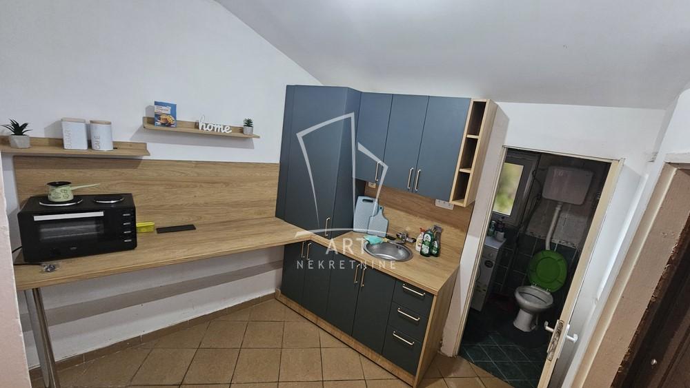 Stan na prodaju u Beogradu, Savski venac, dvosoban, 34m2, cena 122880 evra
