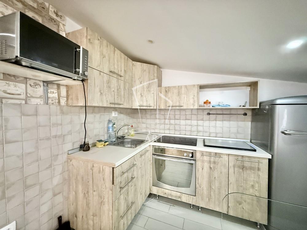 Stan na prodaju u Beogradu, Mirijevo, dvoiposoban, 51m2, cena 140000 evra