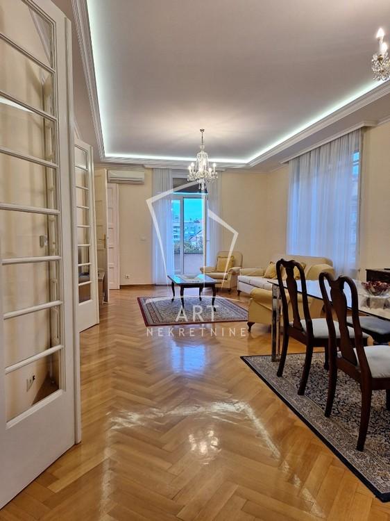 Stan na prodaju u Beogradu, Savski venac, trosoban, 100m2, cena 500000 evra