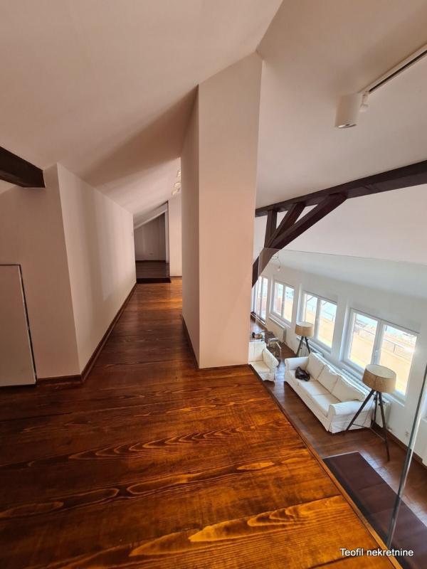 Stan na prodaju u Beogradu, Zemun, dvosoban, 119m2, cena 399000 evra