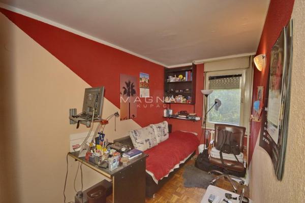 Stan na prodaju u Beogradu, Zvezdara, cetvorosoban, 86m2, cena 280000 evra