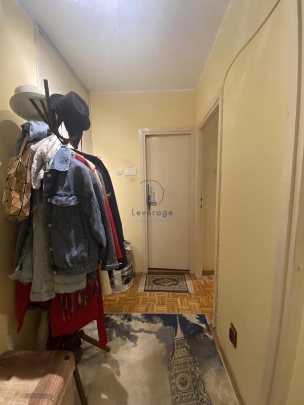 Stan na prodaju u Beogradu, Novi Beograd blok 30 (B92), dvosoban, 55m2, cena 180000 evra