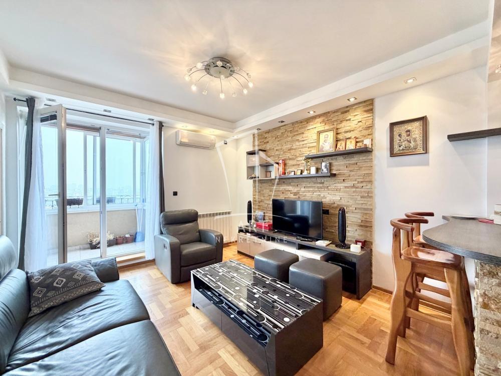 Stan na prodaju u Beogradu, Voždovac, dvosoban, 48m2, cena 163200 evra
