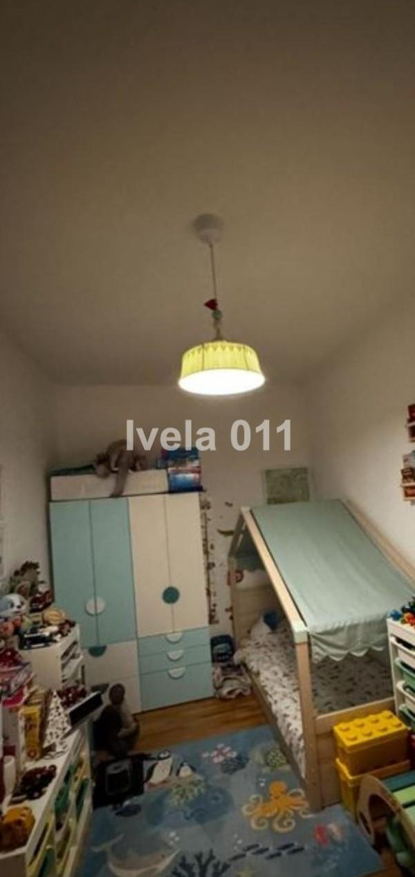 Stan na prodaju u Beogradu, Zvezdara, trosoban, 75m2, cena 300000 evra