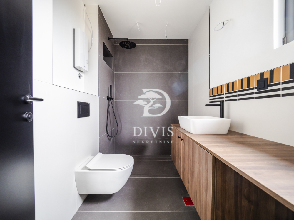 Stan na prodaju u Beogradu, Voždovac,Vojvode Stepe, trosoban, 84m2, cena 310000 evra