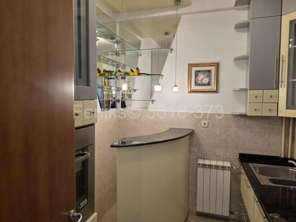 Stan na prodaju u Beogradu, Vračar (Hram), dvosoban, 61m2, cena 430000 evra