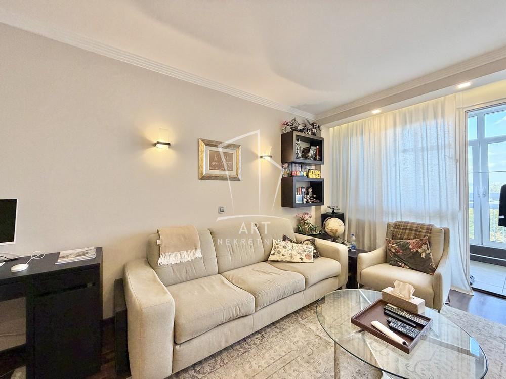 Stan na prodaju u Beogradu, Novi Beograd, dvosoban, 62m2, cena 239700 evra