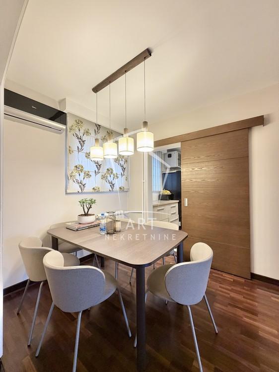 Stan na prodaju u Beogradu, Novi Beograd, dvosoban, 62m2, cena 239700 evra