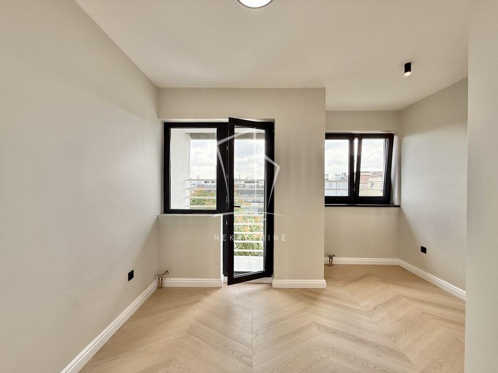 Stan na prodaju u Beogradu, Stari grad, trosoban, 76m2, cena 389000 evra