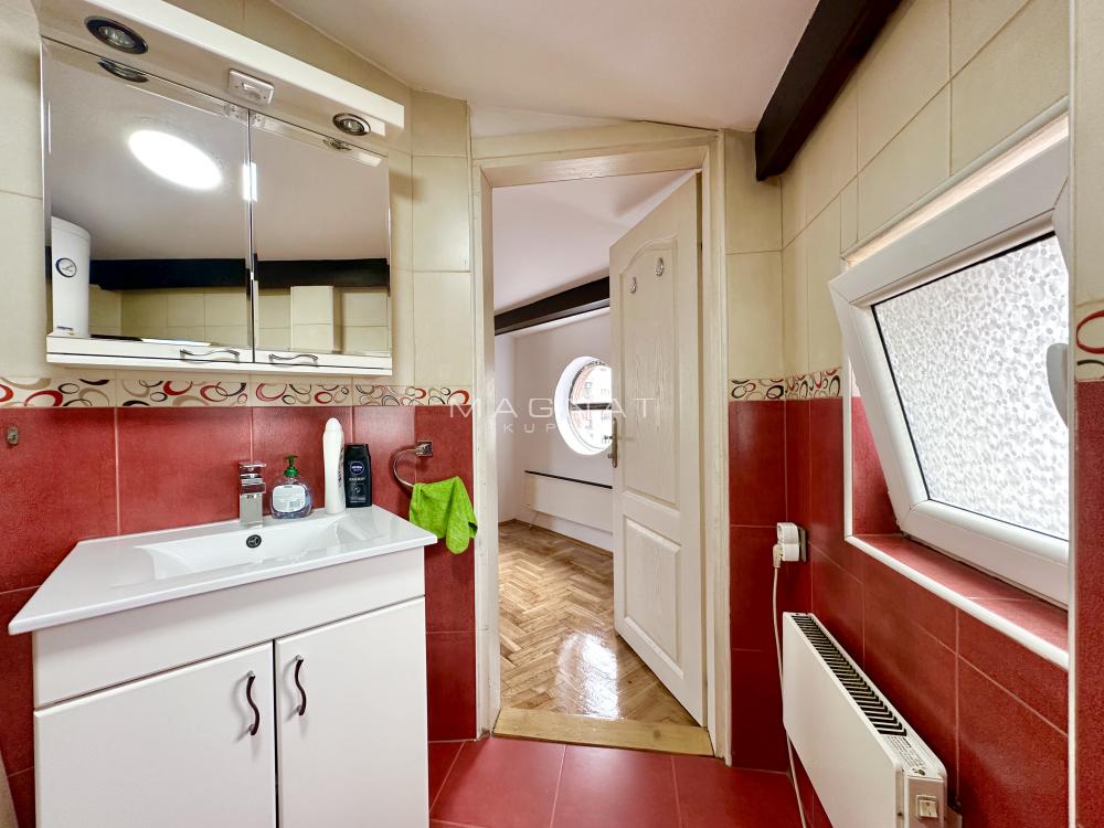 Stan na prodaju u Beogradu, Stari grad, dvosoban, 52m2, cena 160000 evra
