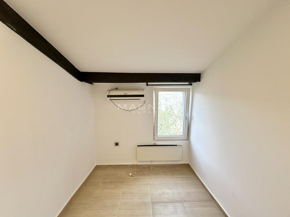 Stan na prodaju u Beogradu, Stari grad, dvosoban, 52m2, cena 160000 evra