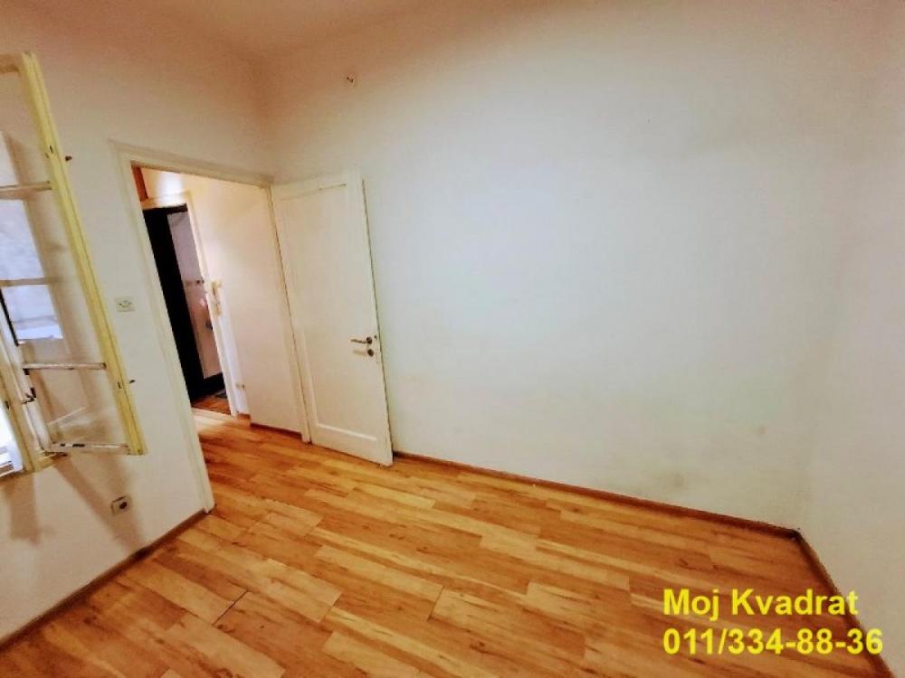Stan na prodaju u Beogradu, Obilićev venac, jednosoban, 22m2, cena 118800 evra