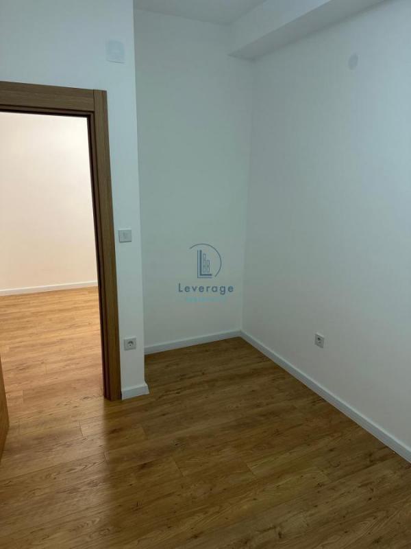 Stan na prodaju u Beogradu, Karaburma, dvosoban, 114m2, cena 150000 evra