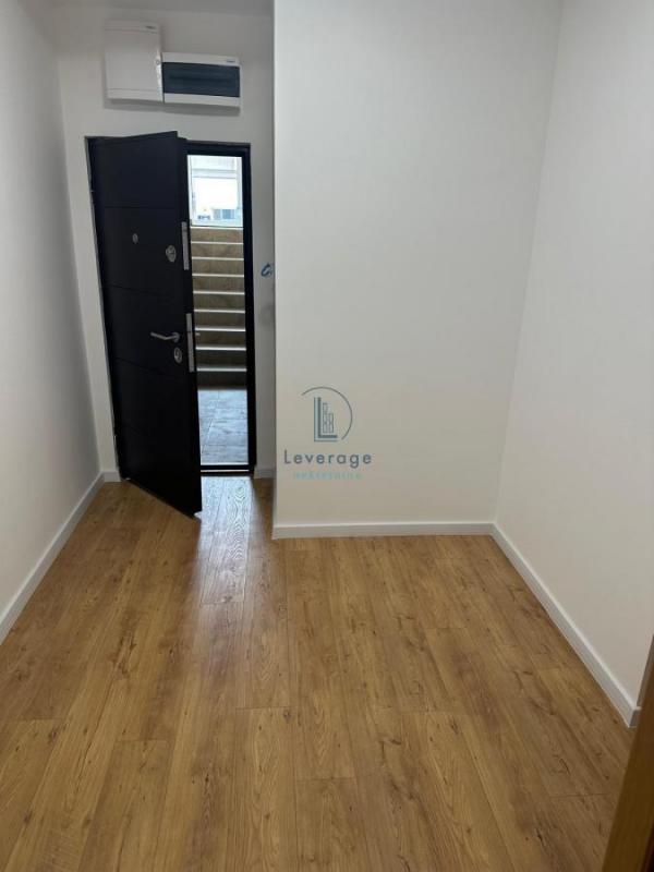 Stan na prodaju u Beogradu, Karaburma, dvosoban, 114m2, cena 150000 evra