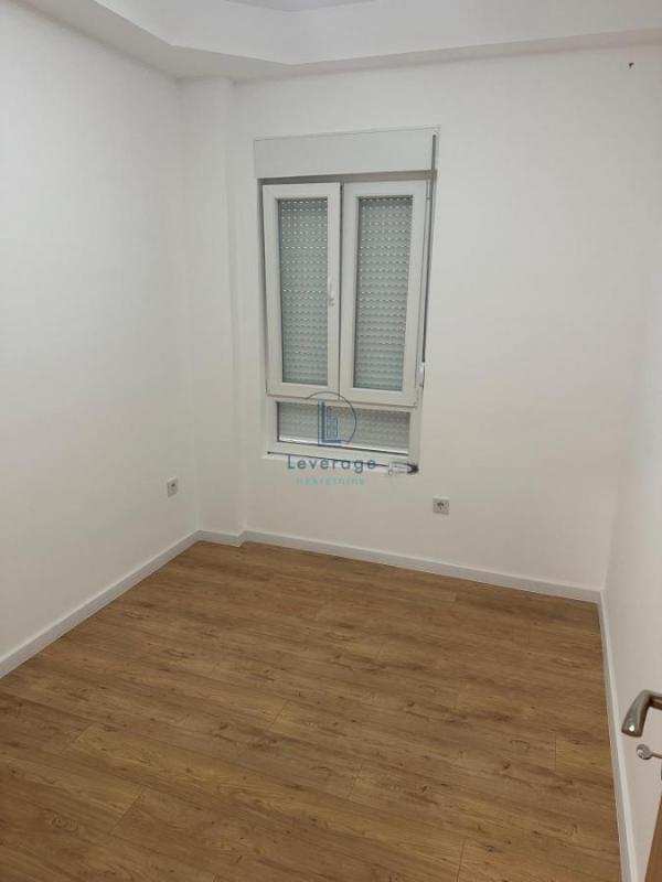 Stan na prodaju u Beogradu, Karaburma, dvosoban, 114m2, cena 150000 evra